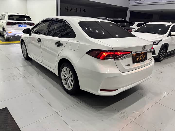 Used Sedan – Gasoline & Hybrid, 1.2T/1.6L/1.8L, E-CVT, Premium, Wholesale, Usados 5