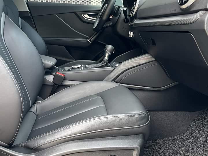 35TFSI Fashion Dynamic Edition 13