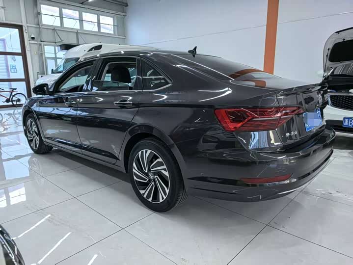 Volkswagen Sagitar 280TSI DSG Premium Plus Compact Sedan Gas Petrol Left Hand Drive 9
