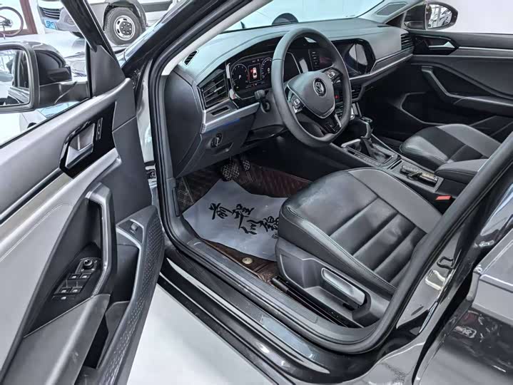 Volkswagen Sagitar 280TSI DSG Premium Plus Compact Sedan Gas Petrol Left Hand Drive 7