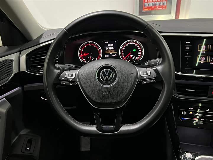 Used Car Volkswagen Tayron 1.4T 150HP 7DCT FWD Luxury SUV Car Used Vehicle Inspection Report China Wholesale 7