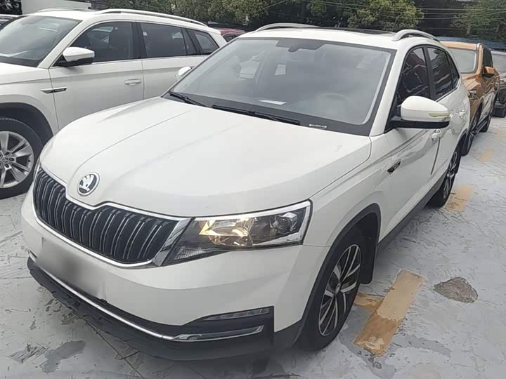 1.5L 330TSI 109PS L4 6AT High Speed 5 Seats SUV Gasoline Car 2