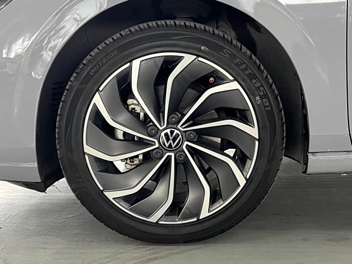 2017-2026 1.4T Turbo LHD, Customizable Availabl 5