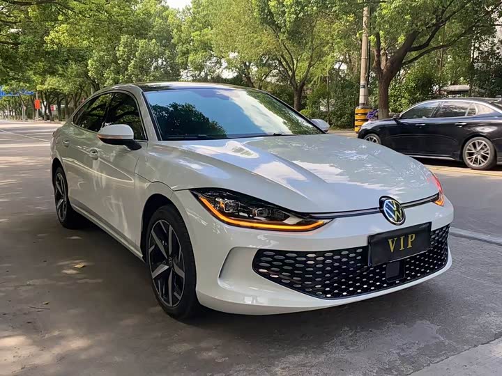 Volkswagen Lamando L 2017-2025 Lingdu L 280TSI DSG Cool Edition Auto Gasoline Voitures D'occasion Used Cars Hatchback 2