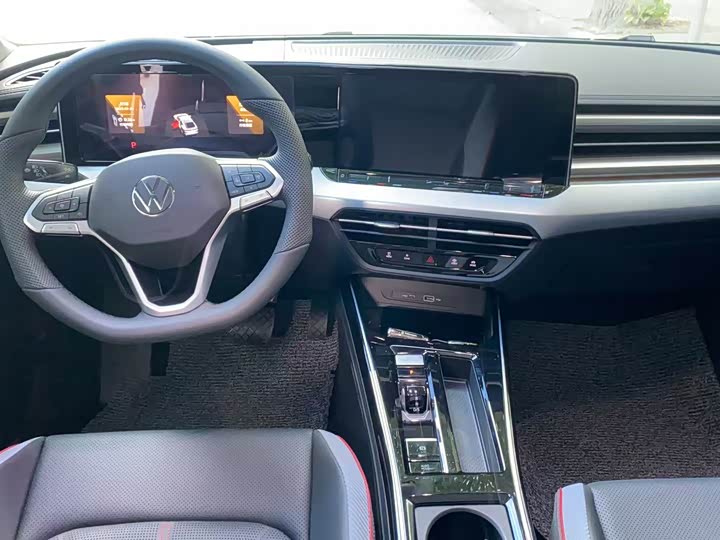 Volkswagen Lamando L 2017-2025 Lingdu L 280TSI DSG Cool Edition Auto Gasoline Voitures D'occasion Used Cars Hatchback 4