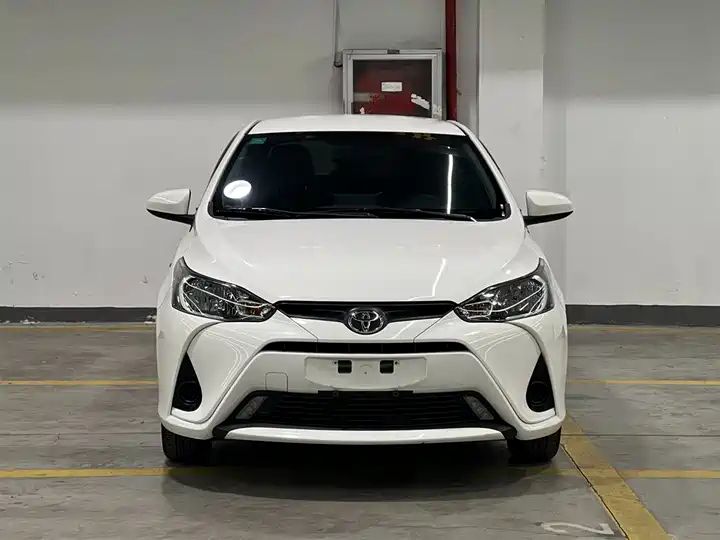2017-2022 Yaris L Sedan, 1.5L CVT, Left Hand Drive, Gasoline, Dark Interior, R15 Tires, Fabric Seats 3