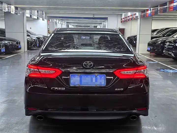 Toyota Camry 2.0L/2.5L CVT/8AT FWD 5-Seater Mid-Size Sedan LHD Euro 6 Fuel Wholesale Used Cars 17