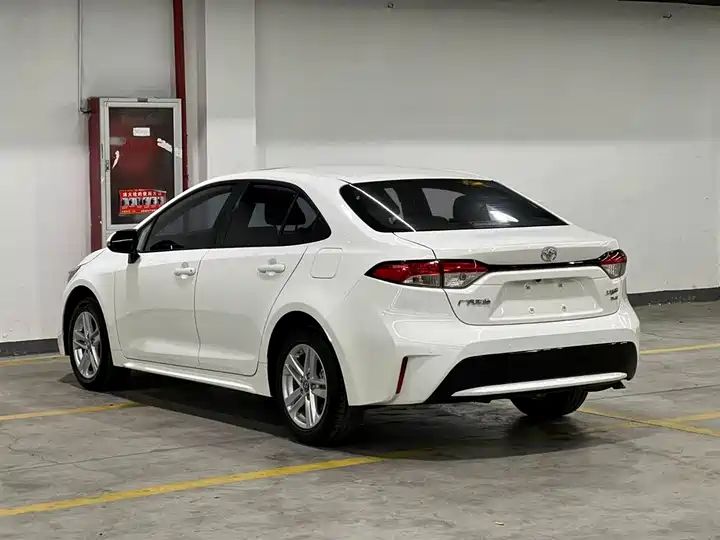 For Toyota Levin Dual Engine Luxury Edition 5-Seat 1.8L Family Automatic Left Hand Drive Second Hand Car 4