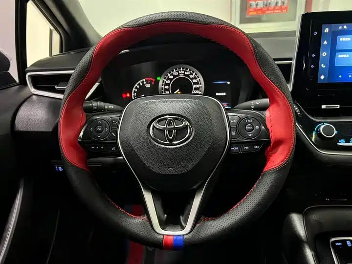 For Toyota Levin Dual Engine Luxury Edition 5-Seat 1.8L Family Automatic Left Hand Drive Second Hand Car 13