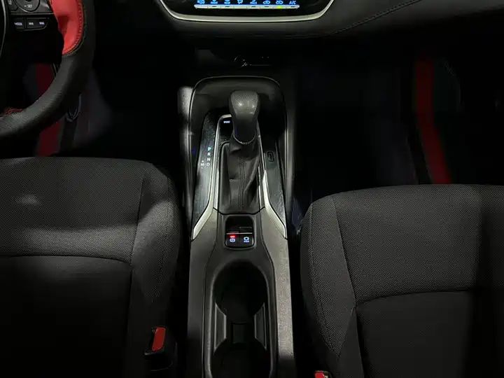 For Toyota Levin Dual Engine Luxury Edition 5-Seat 1.8L Family Automatic Left Hand Drive Second Hand Car 14