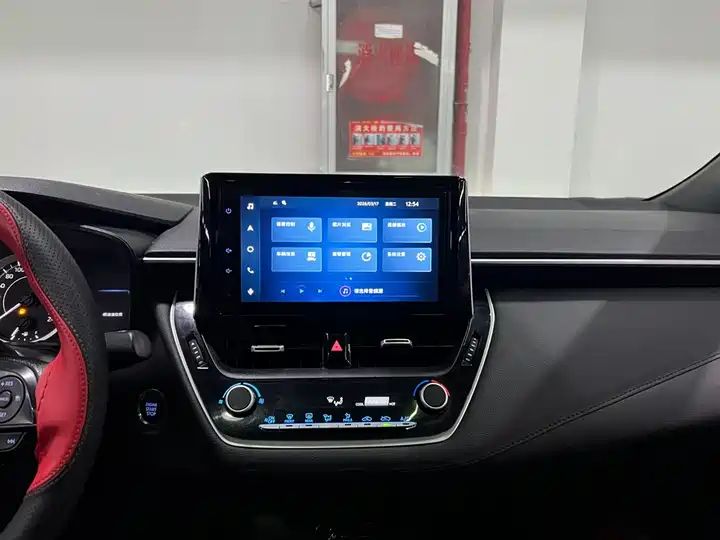 For Toyota Levin Dual Engine Luxury Edition 5-Seat 1.8L Family Automatic Left Hand Drive Second Hand Car 15