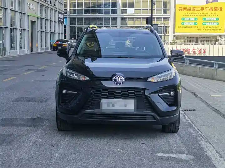 2020-2023 Toyota Wildlander 2.0L Two Wheel Drive AIR SUV - Image 1