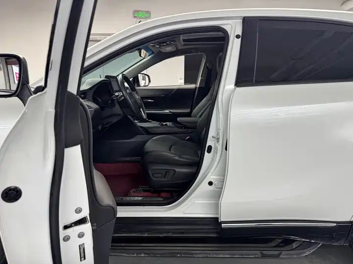 2022 Toyota Venza 2.0L FWD Gasoline SUV Used Car for Sale, High Quality, Panoramic Sunroof, Big Space, Intelligent Drive, Customization Supported 4