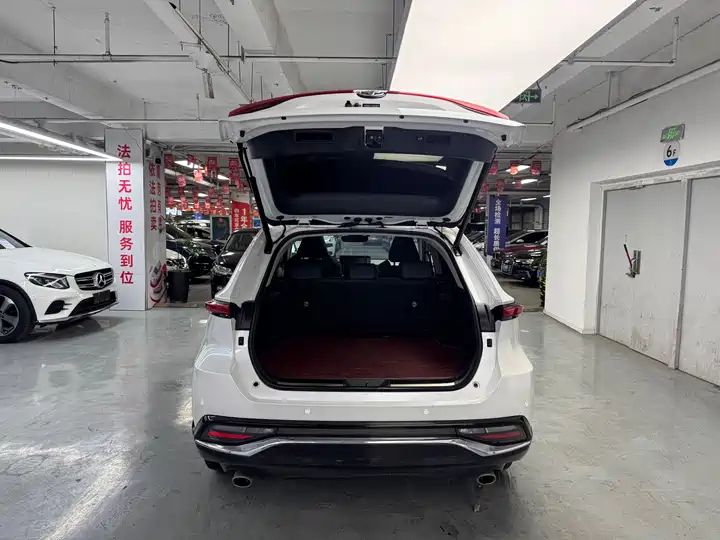 2022 Toyota Venza 2.0L FWD Gasoline SUV Used Car for Sale, High Quality, Panoramic Sunroof, Big Space, Intelligent Drive, Customization Supported 9