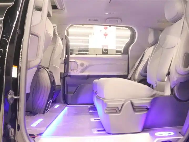 2.5L Hybrid Comfort Edition | Chinese Used Car Export | Customizable 14