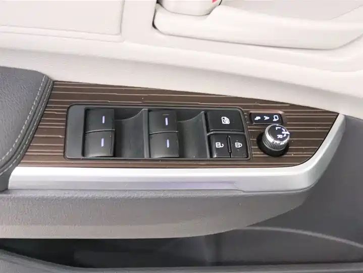 2.5L Hybrid Comfort Edition | Chinese Used Car Export | Customizable 20