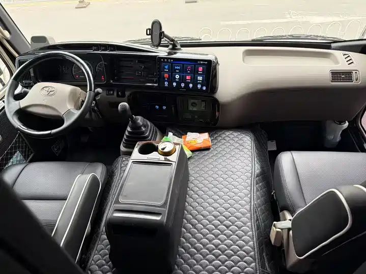 2015-2024, 30 Seats, Chinese Used Car Export, Customizable Used Bus Vehicle 8