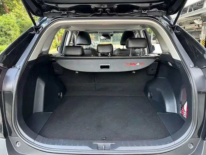2016-2023, Well Maintained SUV, Strong Build Quality, Chinese Used Car Export, Customizable 12