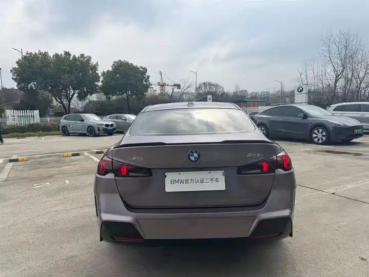 2021 BMW 2 Series 225i 4-door Coupe, M Sport Night Package, 4-door 5-seater FWD Automatic 5