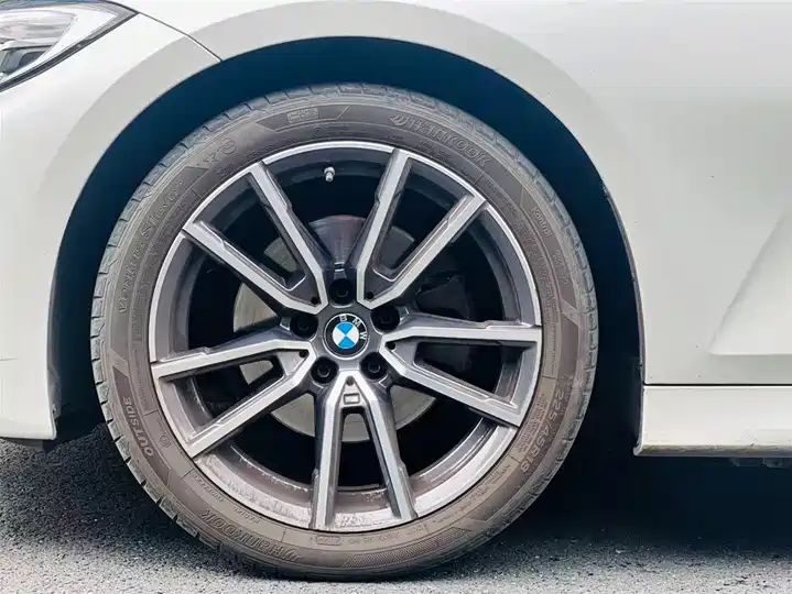 Used BMW 3 Series Fuel Sedans: 320Li, 325Li, 316i, 325i, 320i Fashion Models On Sale 2