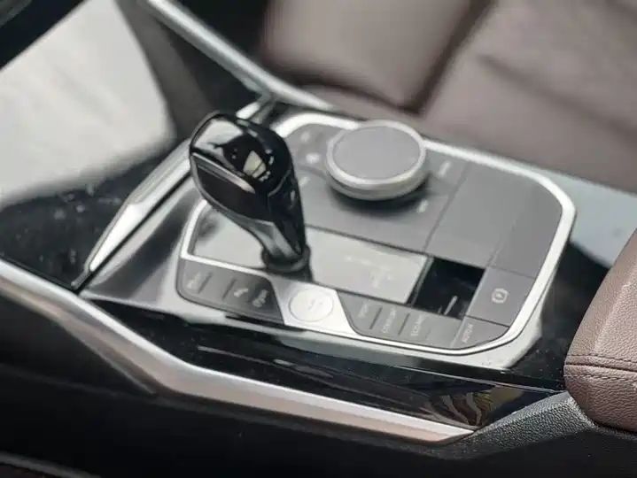 Used BMW 3 Series Fuel Sedans: 320Li, 325Li, 316i, 325i, 320i Fashion Models On Sale 10