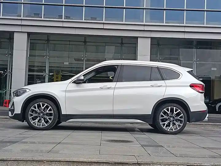Hot Sale 2016-2025 Used BMW X1 Luxury SUV 6