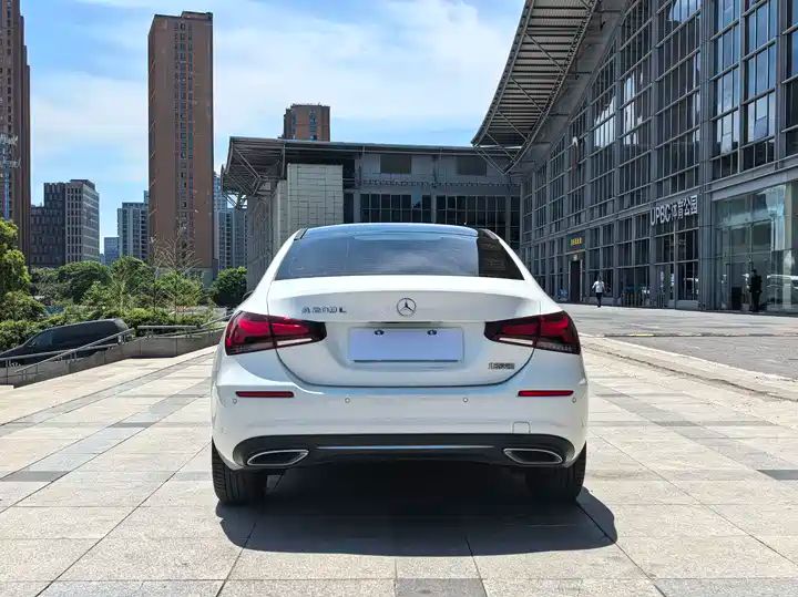 Hot Sale 2019-2025 Used Mercedes-Benz A200 Sedan 7