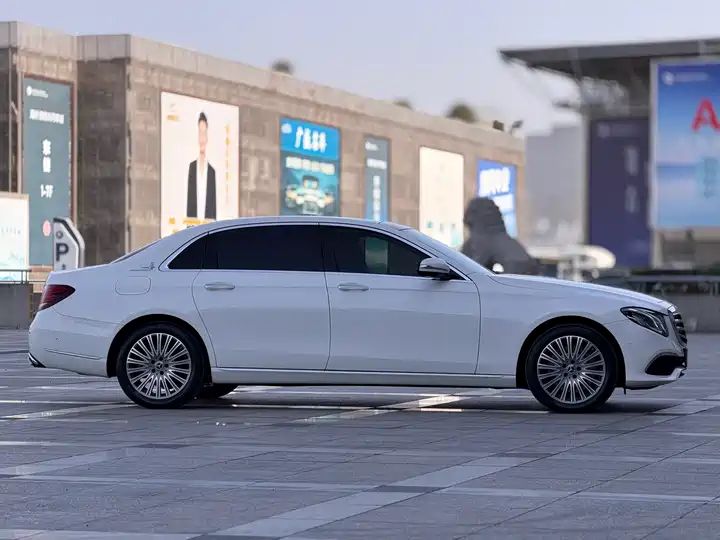 Hot Sale 2015-2024 Used Mercedes-Benz E260 & E300, Customization Supported 5