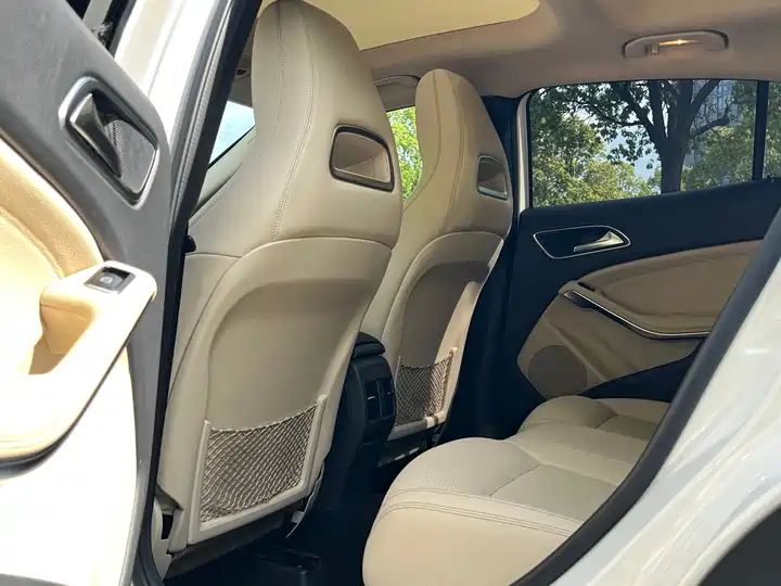Hot Sale 2016 Used Mercedes-Benz GLA200, Customization Supported 13