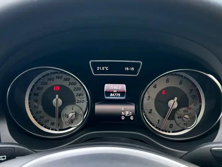 Hot Sale 2016 Used Mercedes-Benz GLA200, Customization Supported 14
