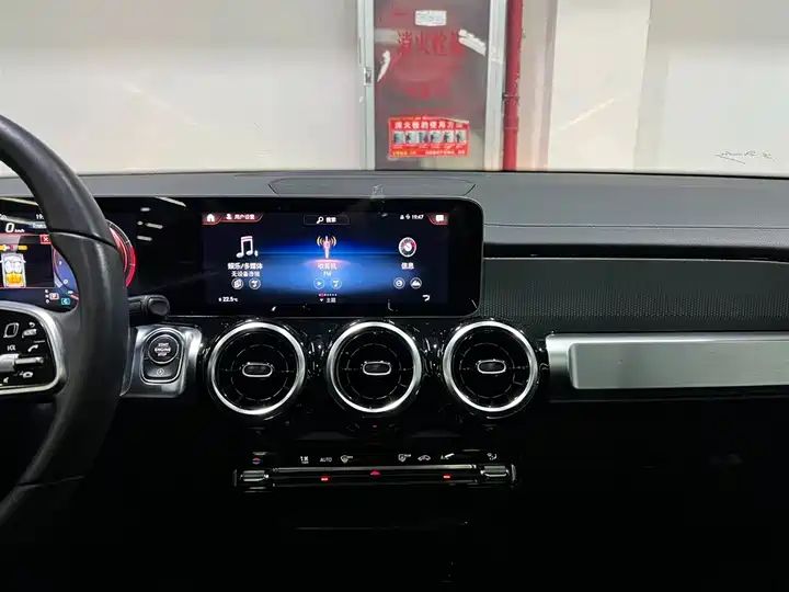 Hot Sale 2020-2024 Used Mercedes-Benz GLB180 & GLB220 17