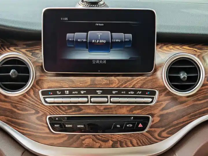 Mercedes-Benz V260 | China Used Car Export 11