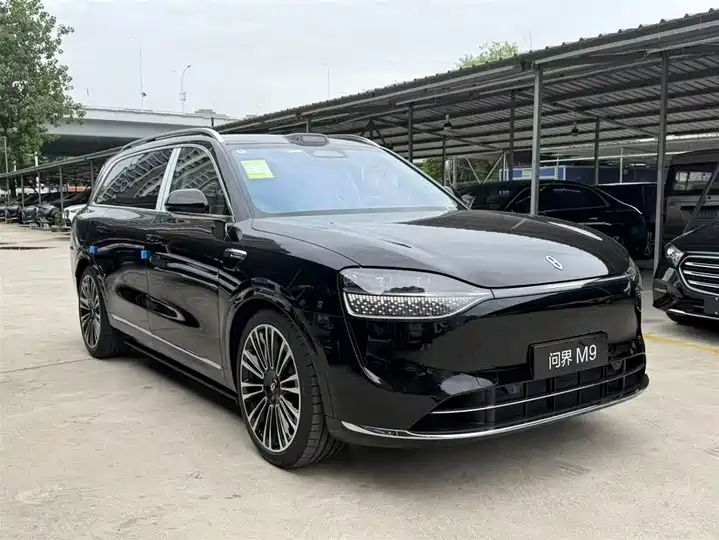Range EV AITO M9 2025 Max Trim 5-Seat 52kWh, Equipped with Top-spec 896-Line QianKun LiDAR, Second Hand New Energy Car Global Export - Image 1