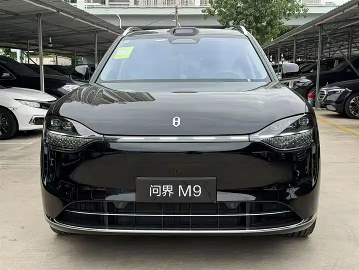 Range EV AITO M9 2025 Max Trim 5-Seat 52kWh, Equipped with Top-spec 896-Line QianKun LiDAR, Second Hand New Energy Car Global Export 3