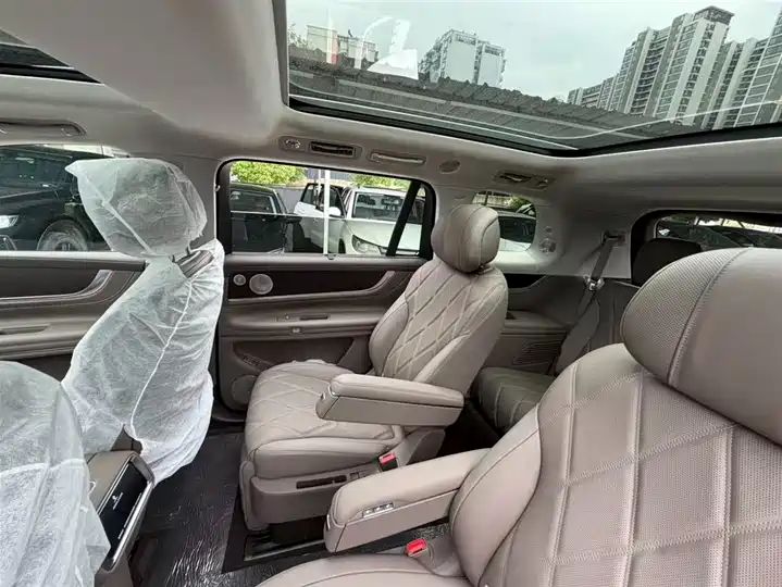 Range EV AITO M9 2025 Max Trim 5-Seat 52kWh, Equipped with Top-spec 896-Line QianKun LiDAR, Second Hand New Energy Car Global Export 26