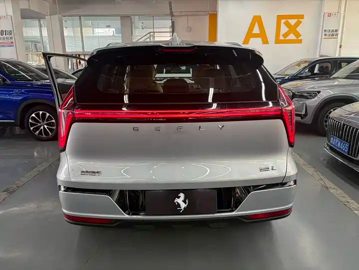 1.5TD DCT Sail Edition, Nearly New Pre-owned Chinese SUV for Export 9