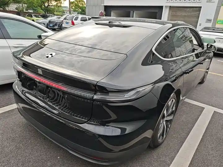 100kWh Launch Version, Used Electric Car from China 7
