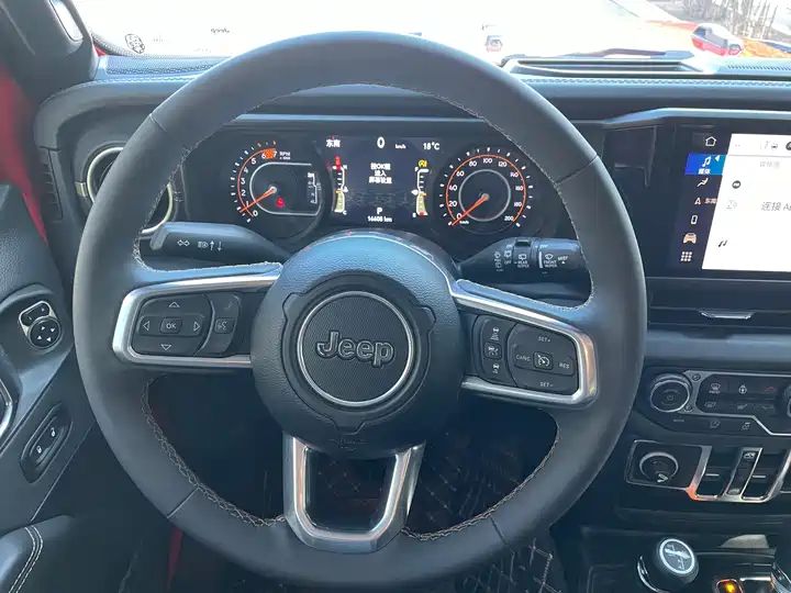 4-Door 2.0T Used Car From China For Export 6