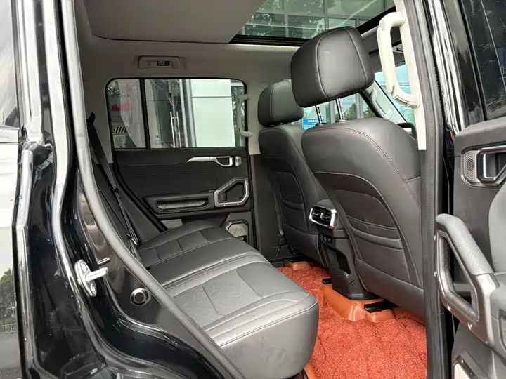 2.0T 4WD Cross PRO - China Used Car Export 8