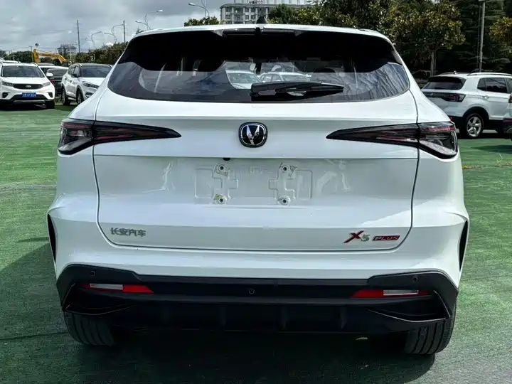 2nd Gen 1.5T Exceed PRO Compact SUV | Blue Whale Turbo, Panoramic Sunroof, 5-Seater 8