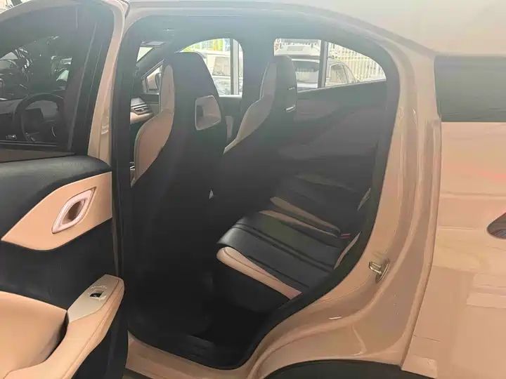 Smart Drive 405km Flying Edition | China Used Car Export 6