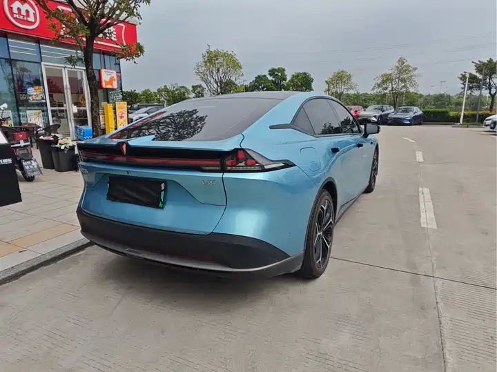 2025 Changan Deepal L07 230Ultra Huawei Qiankun ADS SE Extended Range Version – Chinese Used Car Export 8