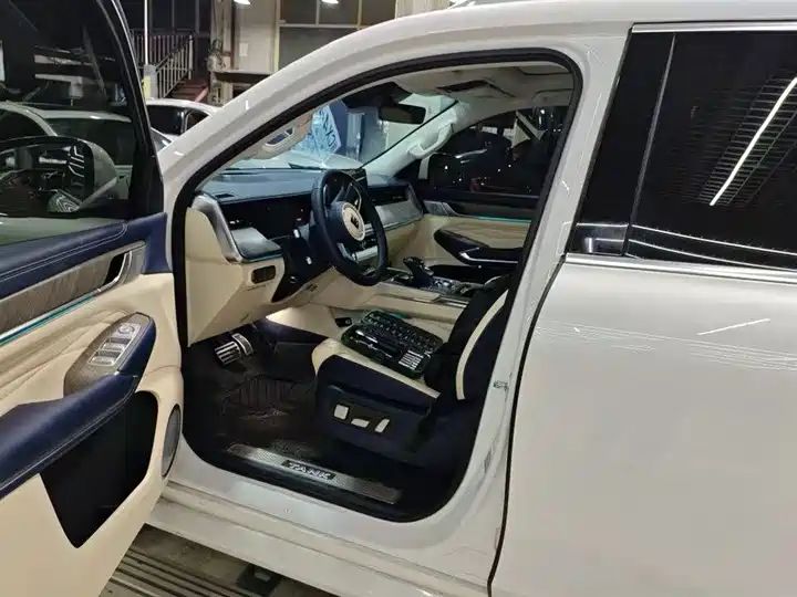 2023 GWM Tank 500 Hi4-T, Used Car Export from China 14