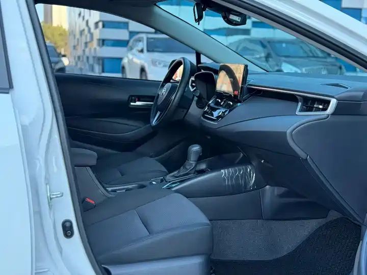 1.2T Elite Version, Used Car Export From China 4