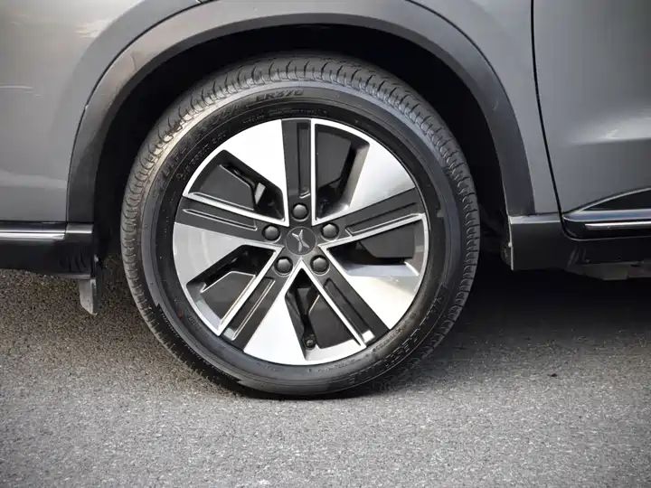 Used Electric Car for Export from China 7