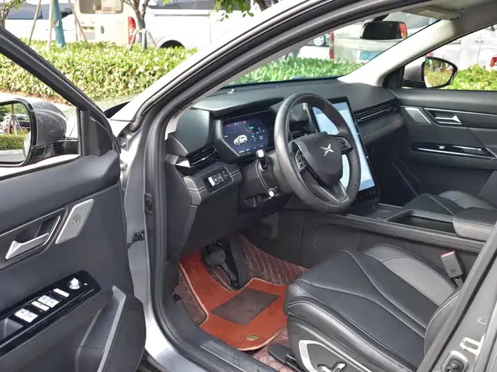 Used Electric Car for Export from China 8
