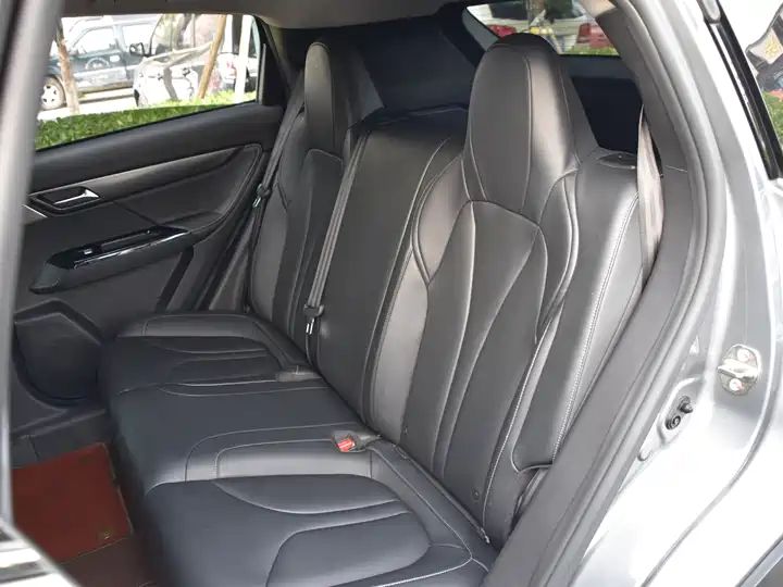 Used Electric Car for Export from China 10
