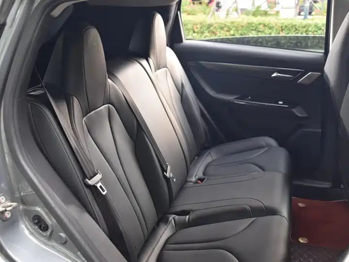 Used Electric Car for Export from China 12