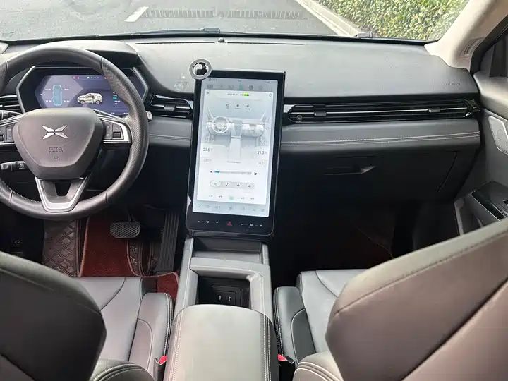 Used Electric Car for Export from China 15