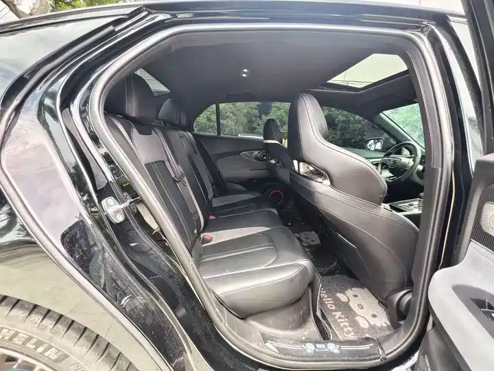 400T Automatic R PRO | Used Car from China 9